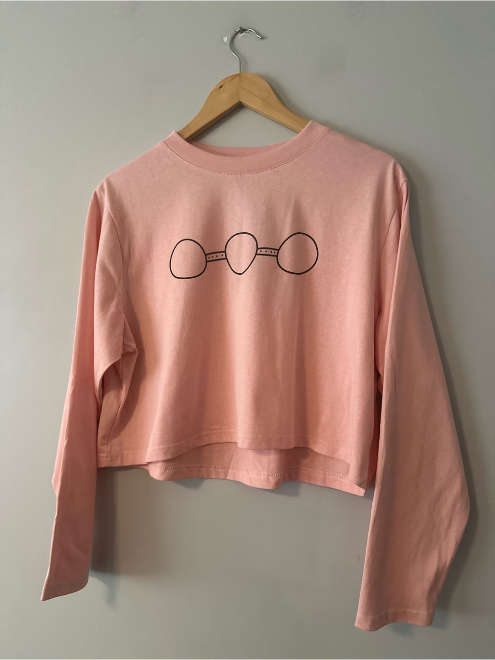 Cropped Pink Long-Sleeve Graphic Tee